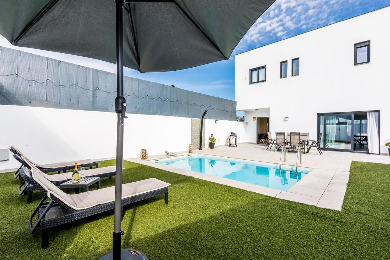 Вилла Ocean House Торре-дель-Мар Экстерьер фото