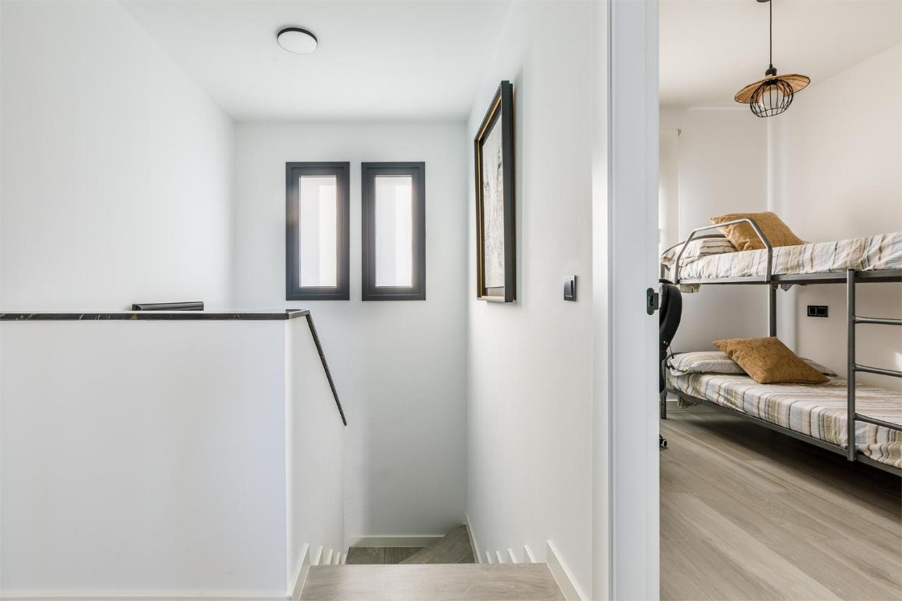 Вилла Ocean House Торре-дель-Мар Экстерьер фото